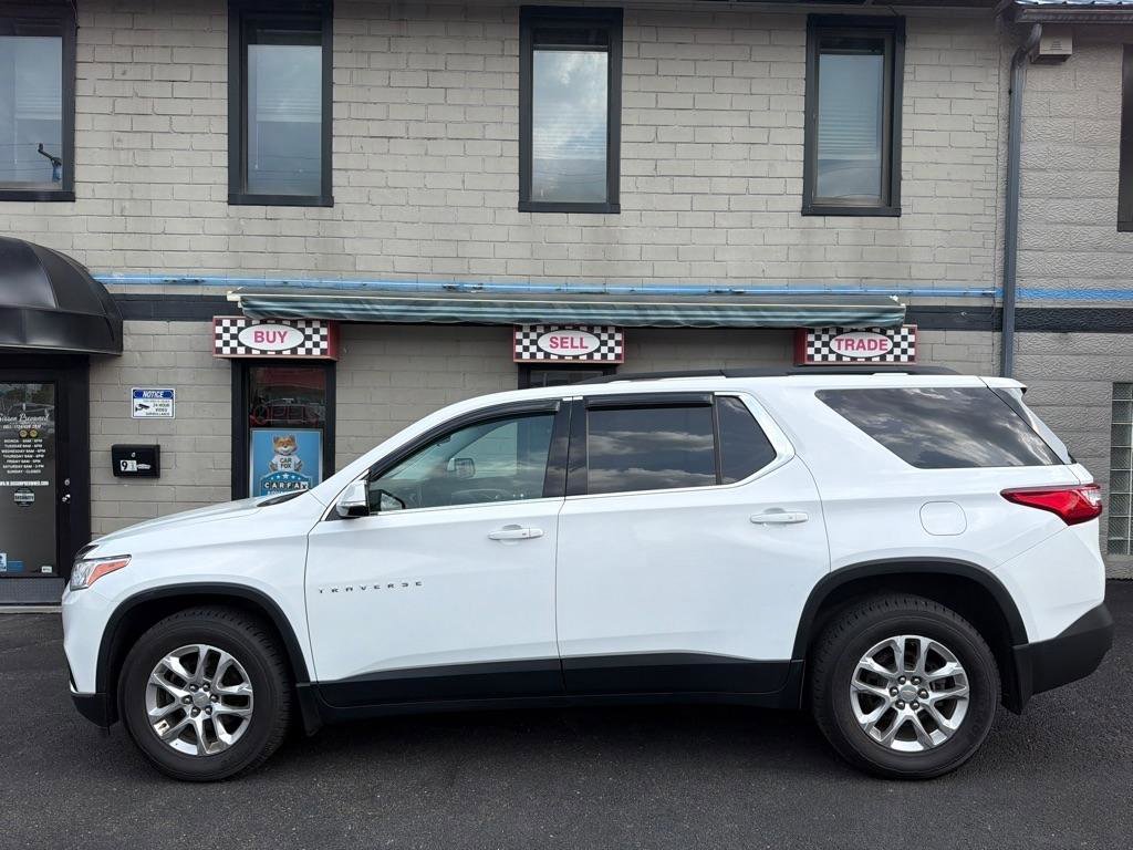 Used 2020 Chevrolet Traverse LT AWD/4WD image 2