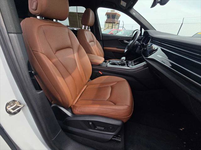 Used 2023 Audi Q7 2.0T Premium Plus w/ Premium Plus Package image 11