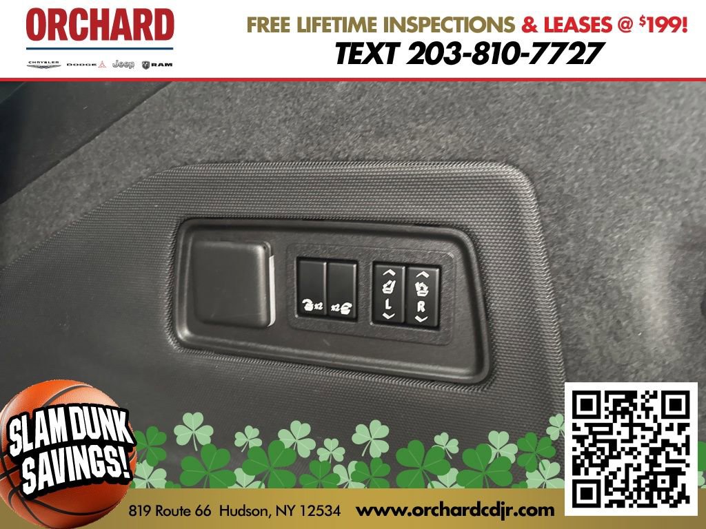 Used 2022 Cadillac Escalade Sport Platinum image 16