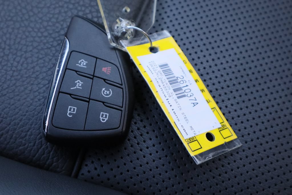 Certified 2021 GMC Yukon XL Denali w/ LPO, Illumination Package AWD/4WD image 39