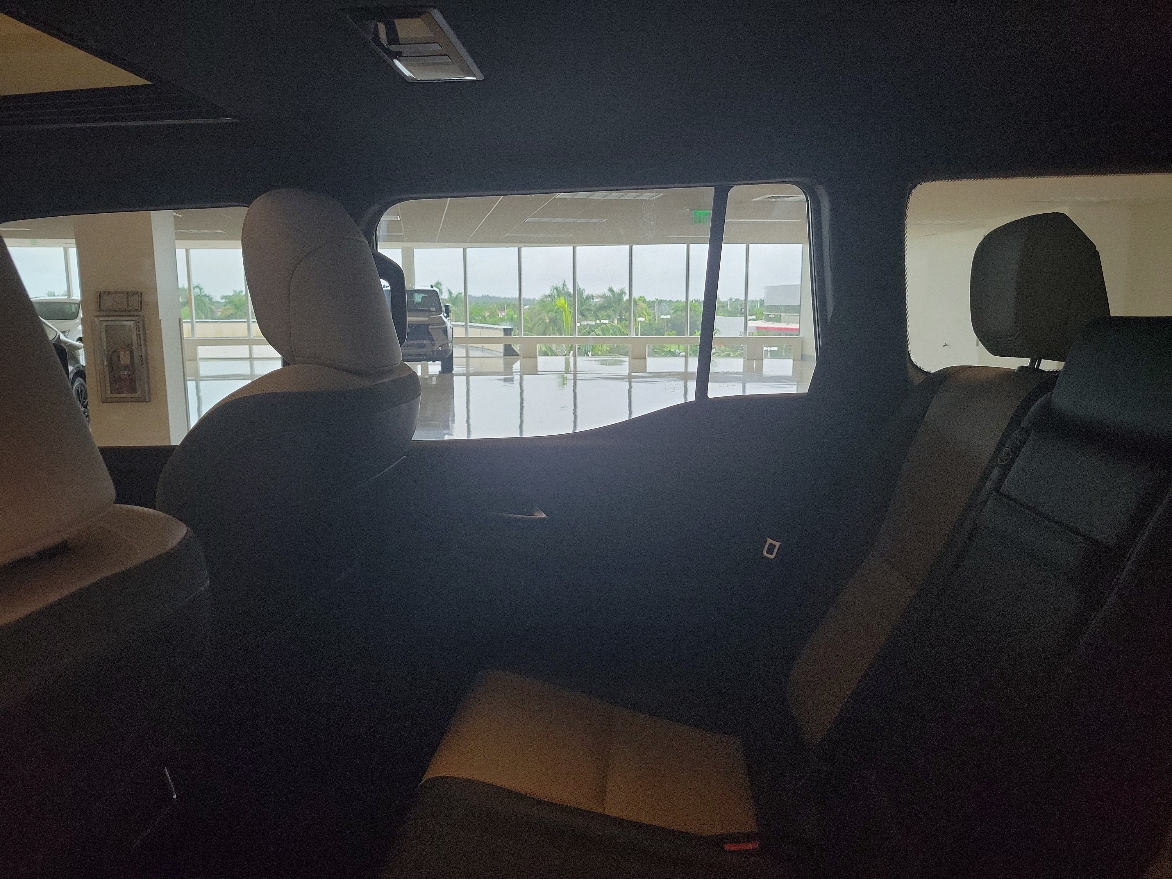 Used 2024 Lexus GX 550 AWD/4WD image 15