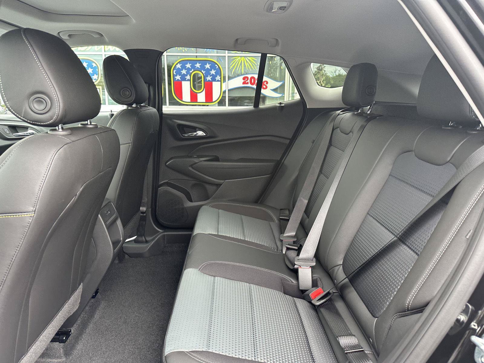 New 2026 Chevrolet Trax LT w/ Sunroof Package FWD image 12