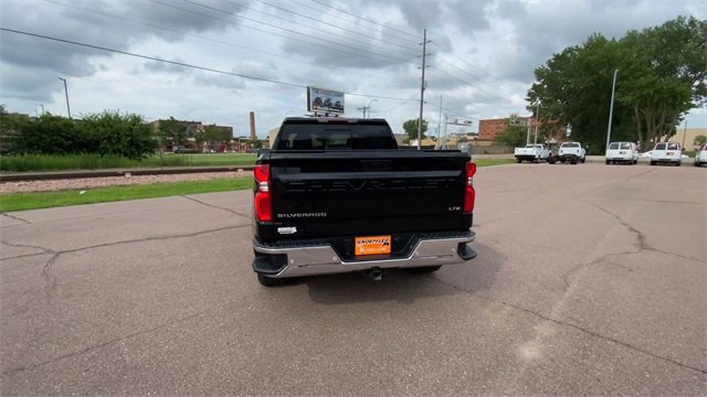 Used 2024 Chevrolet Silverado 1500 LTZ w/ LTZ Convenience Package II image 7