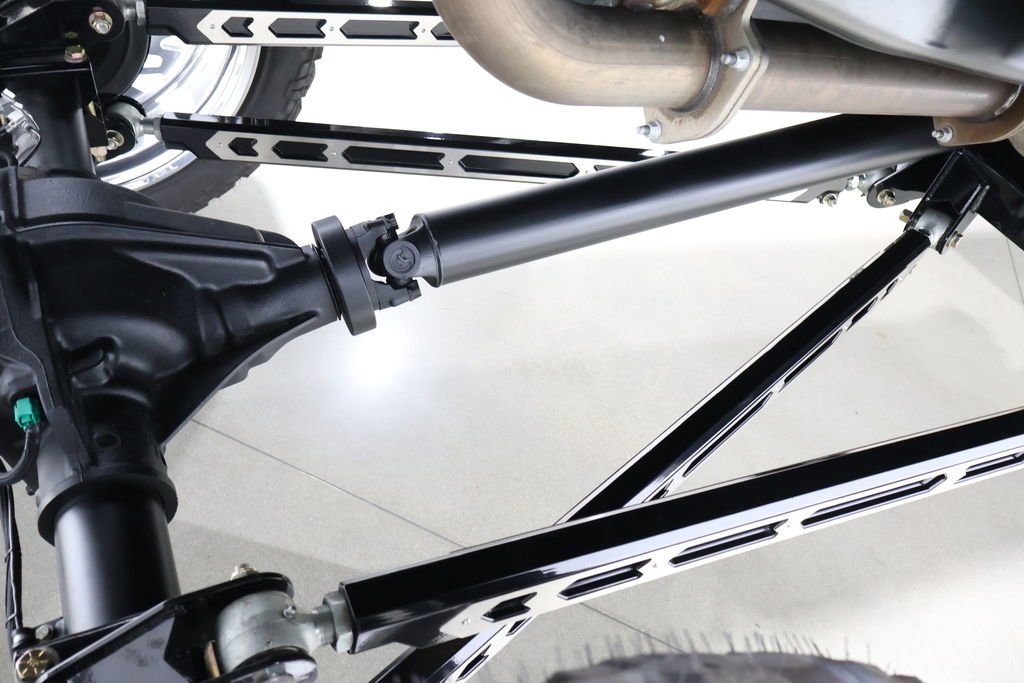 Used 2024 Ford F350 Limited w/ FX4 Off-Road Package image 41