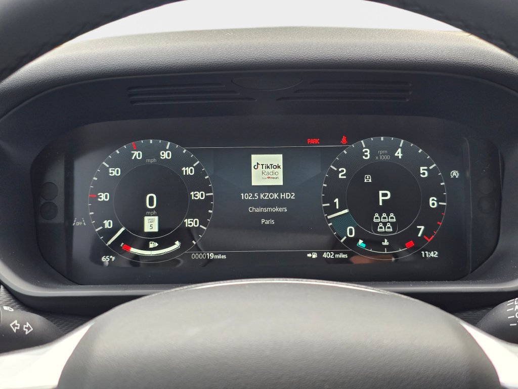 New 2026 Land Rover Discovery Dynamic SE AWD/4WD image 19