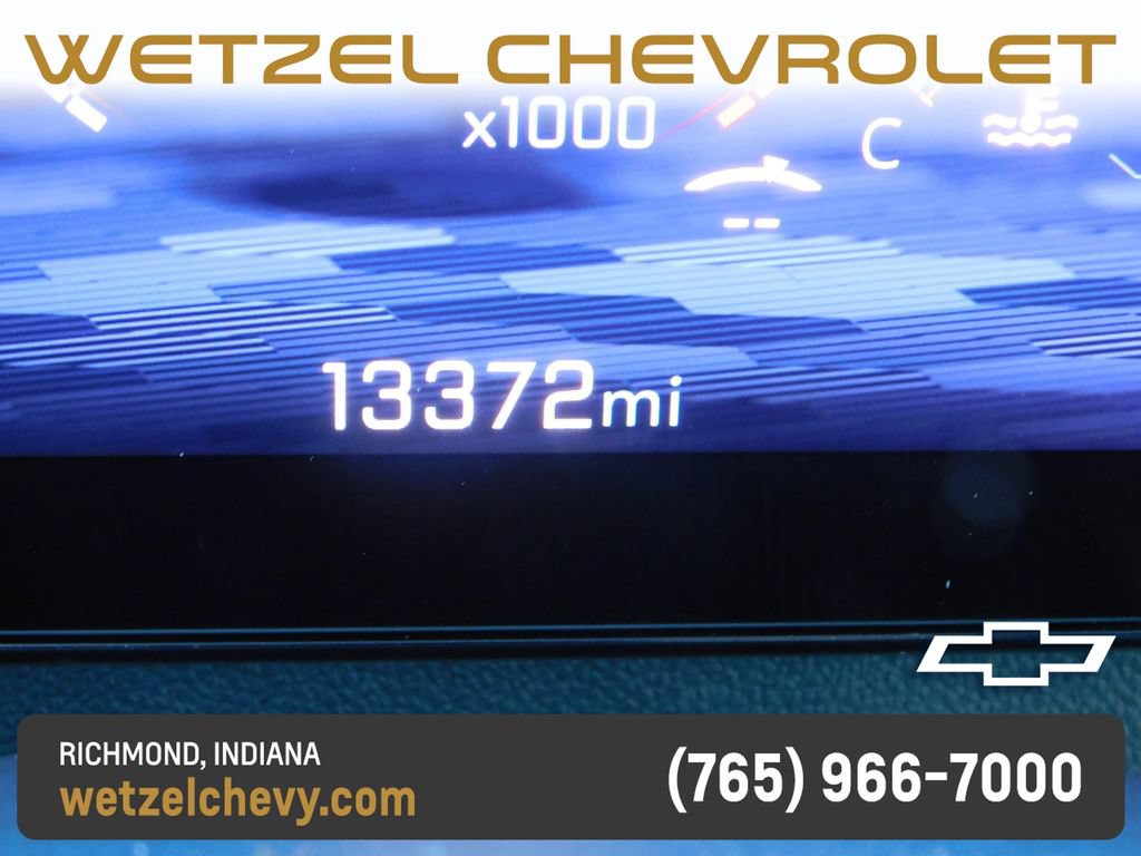 Used 2025 Chevrolet Traverse Z71 w/ Driver Confidence Package AWD/4WD image 39