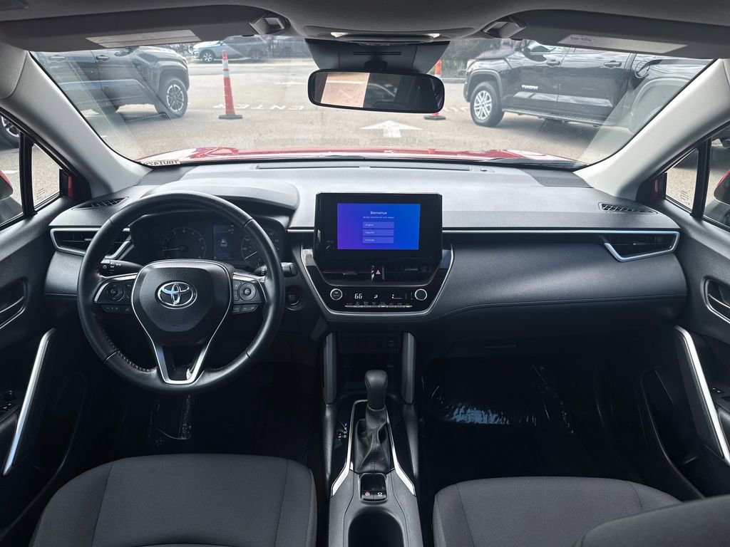 Used 2024 Toyota Corolla Cross LE w/ Moonroof Package AWD/4WD image 13