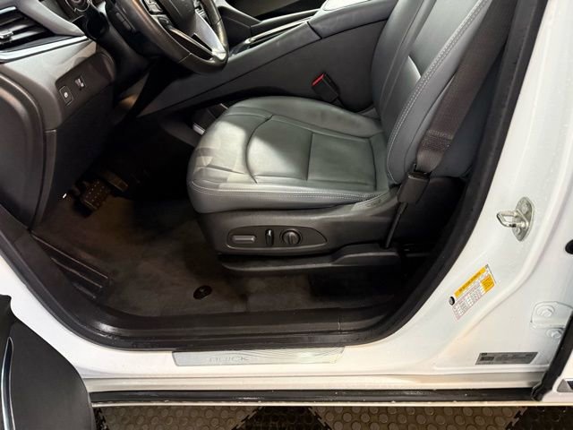 Certified 2024 Buick Enclave Essence w/ Experience Buick Package image 17