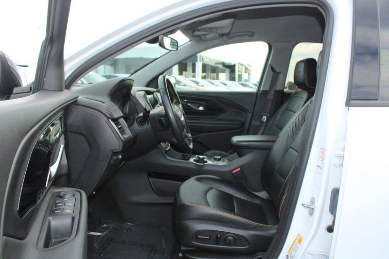 Certified 2023 GMC Terrain AT4 image 9