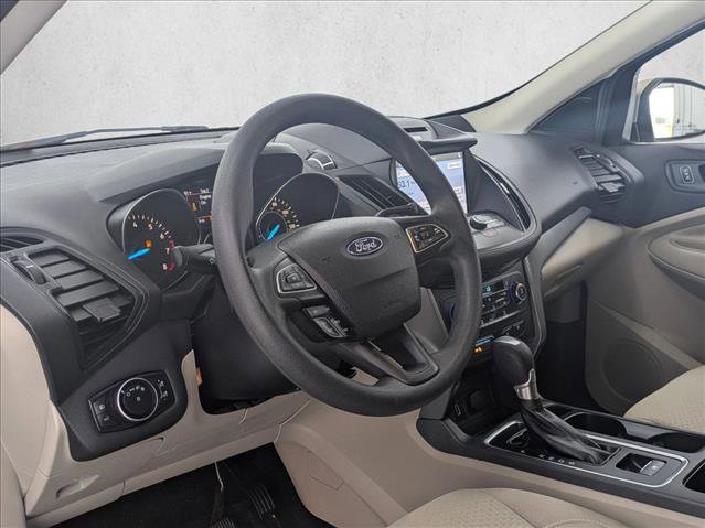 Used 2017 Ford Escape SE w/ Equipment Group 201A image 10
