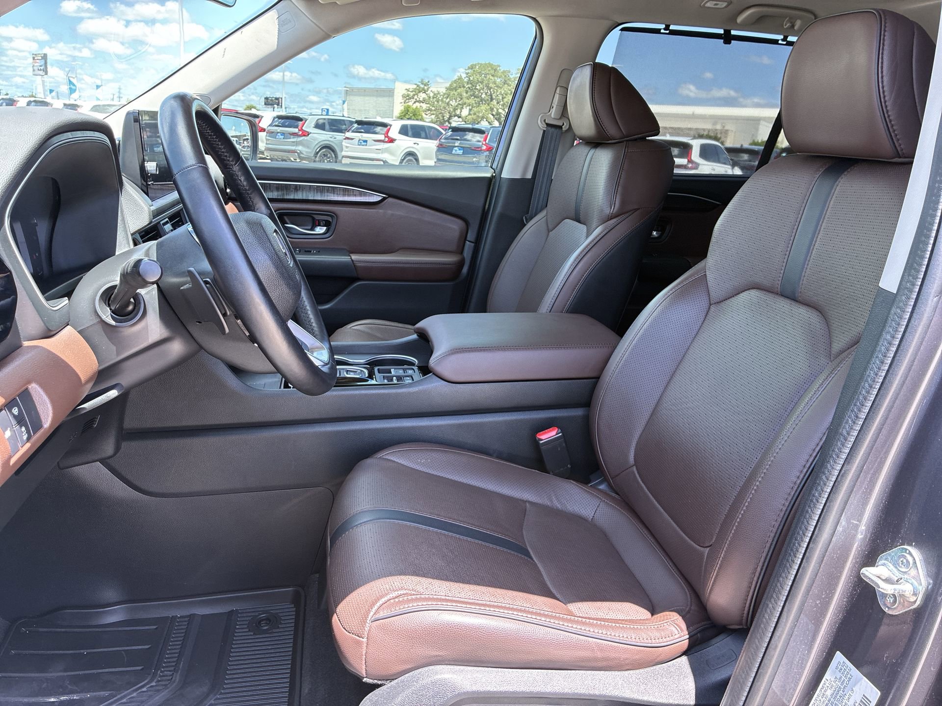 Certified 2024 Honda Pilot Elite image 17