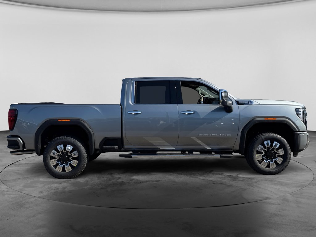 New 2026 GMC Sierra 3500 Denali AWD/4WD image 9