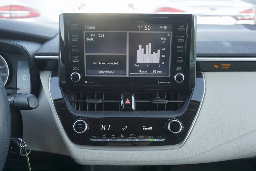 Used 2022 Toyota Corolla LE image 8