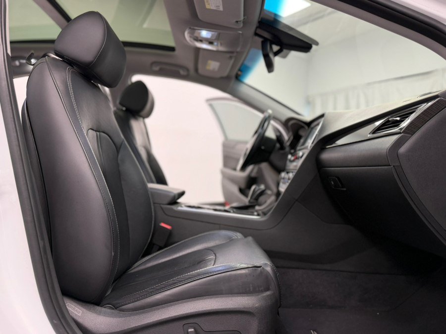 Used 2019 Hyundai Sonata Limited w/ Ultimate Package 04 FWD image 32