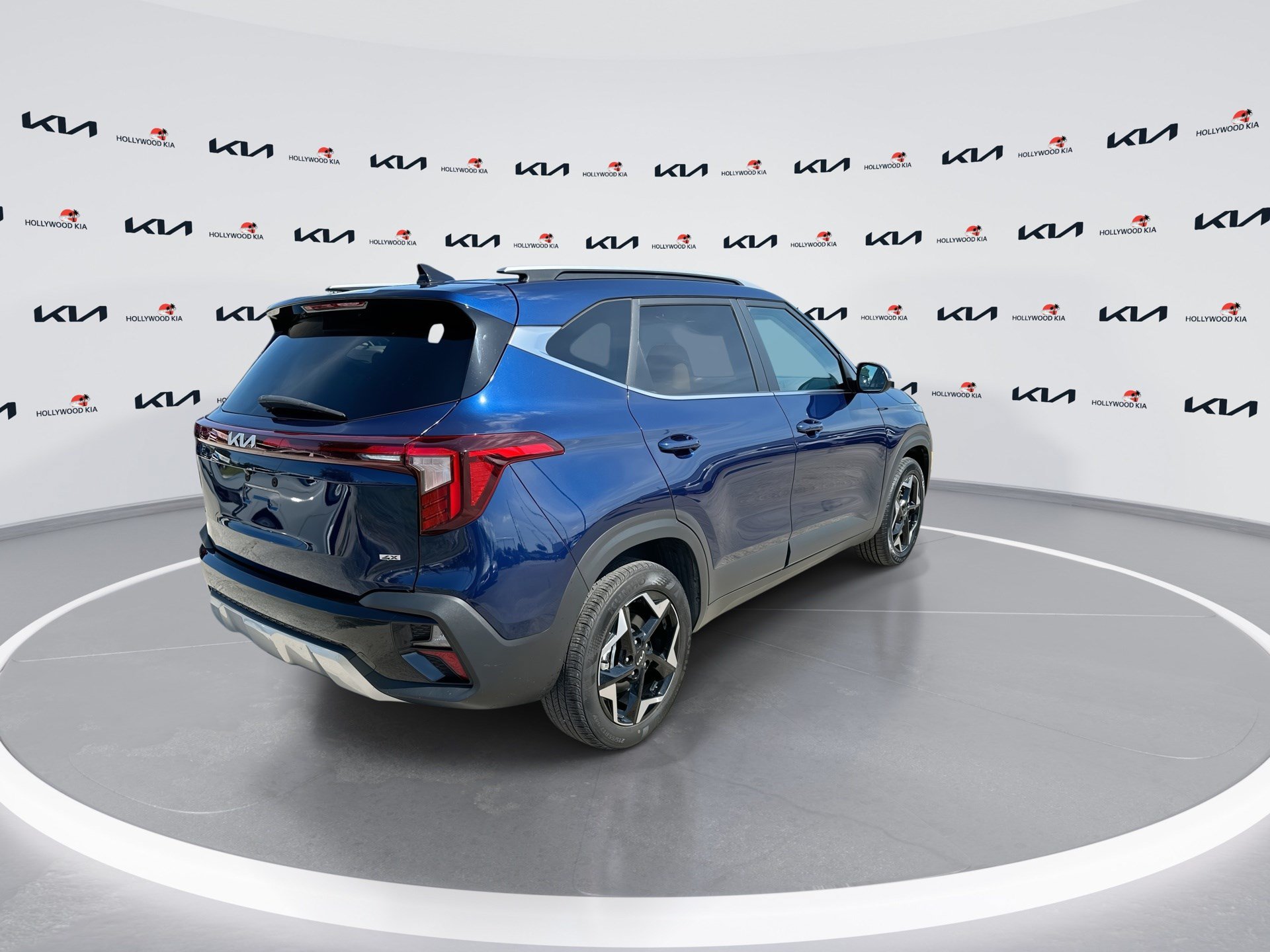 Certified 2024 Kia Seltos EX AWD/4WD image 8