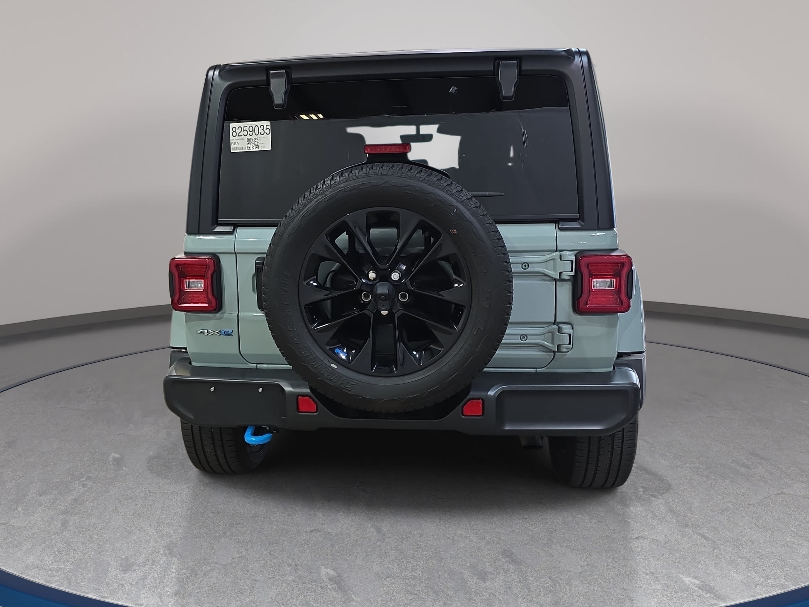 Used 2023 Jeep Wrangler Unlimited Sahara w/ Cold Weather Group AWD/4WD image 7
