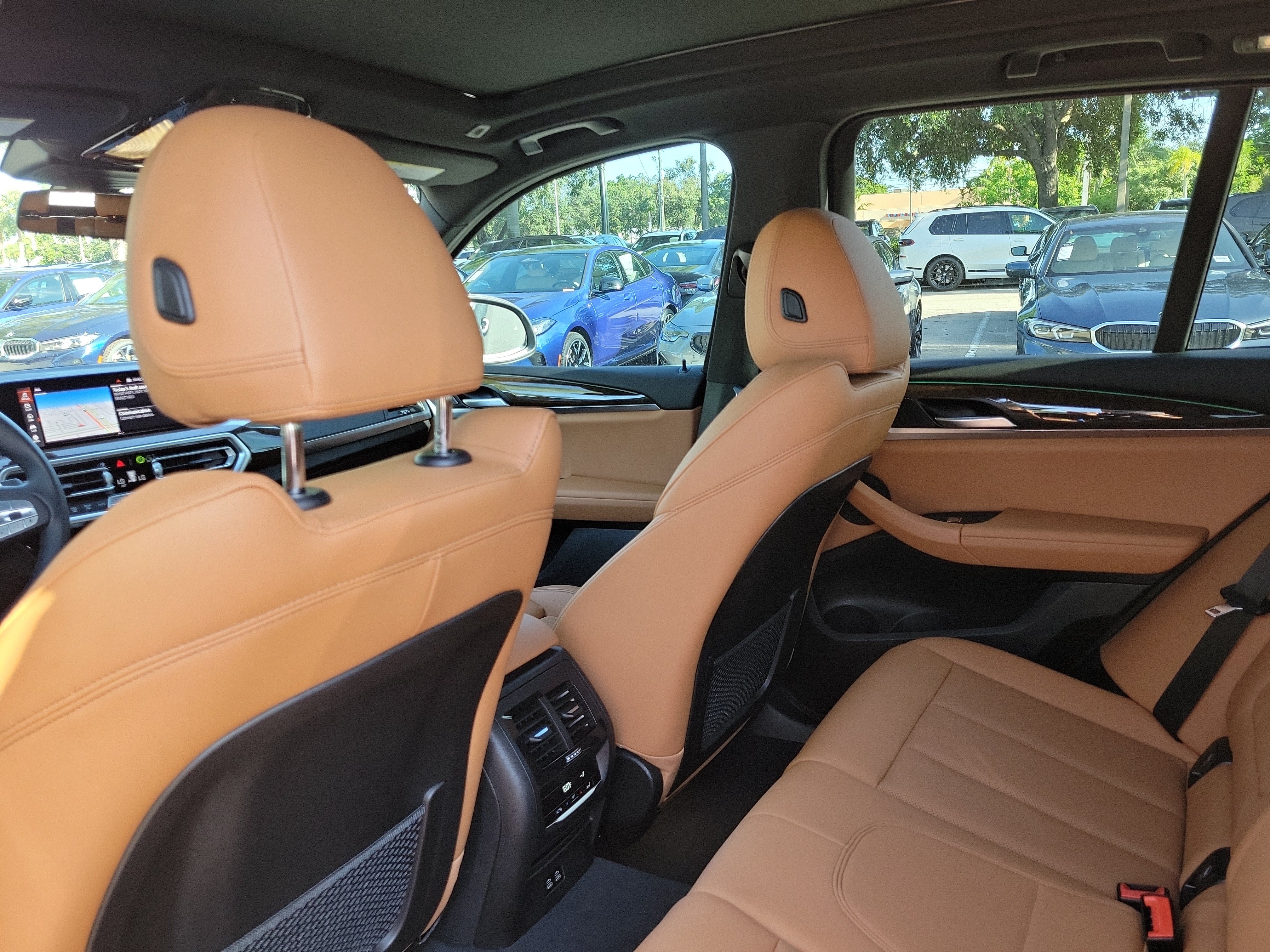 Used 2024 BMW X3 sDrive30i w/ Convenience Package RWD image 9