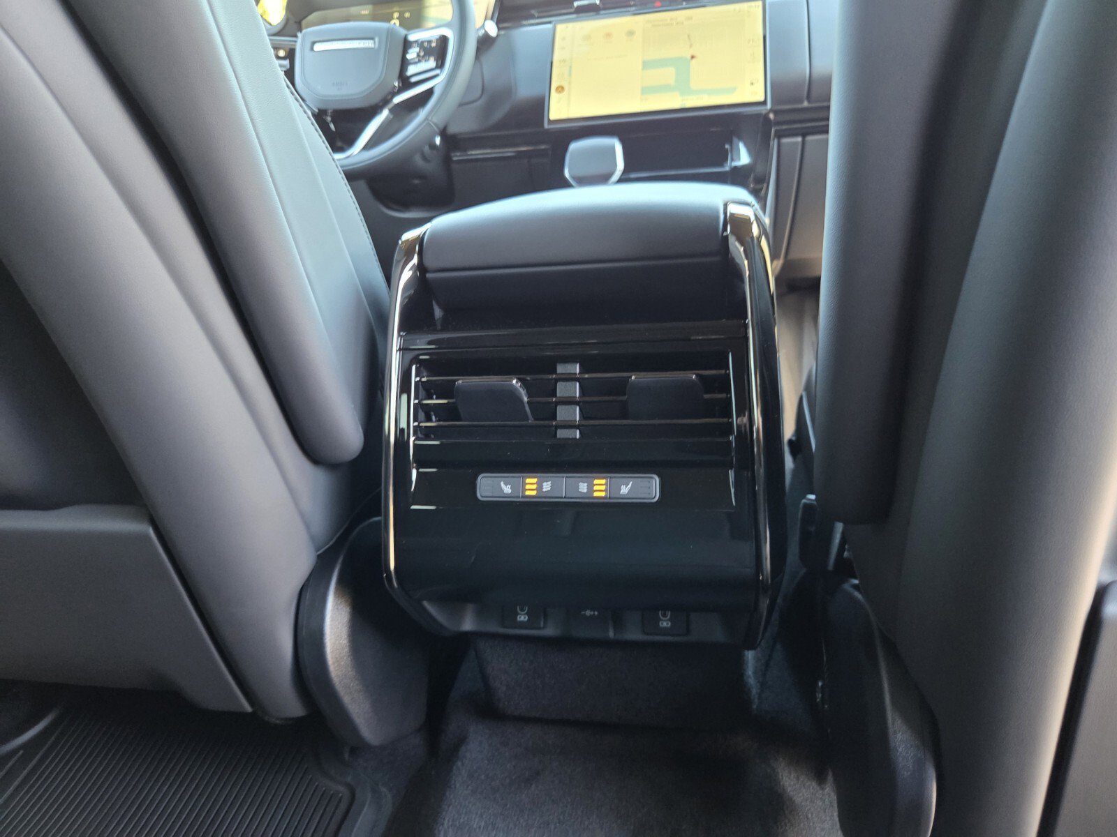 New 2026 Land Rover Range Rover Sport SE image 19