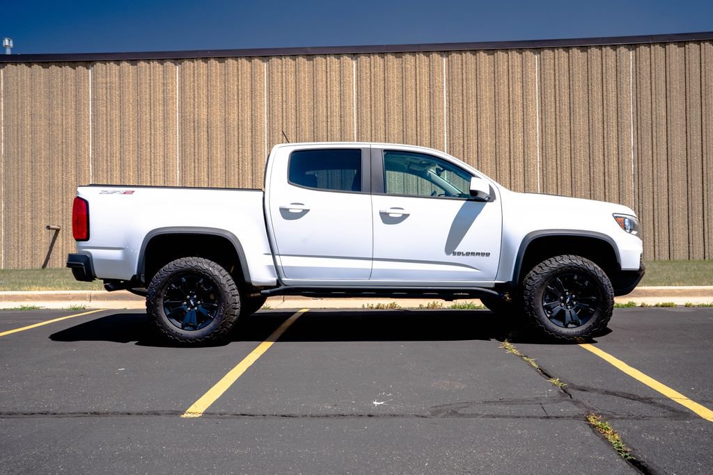 Certified 2021 Chevrolet Colorado ZR2 w/ ZR2 Dusk Special Edition AWD/4WD image 19