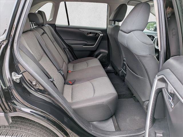 Used 2022 Toyota RAV4 XLE FWD image 20