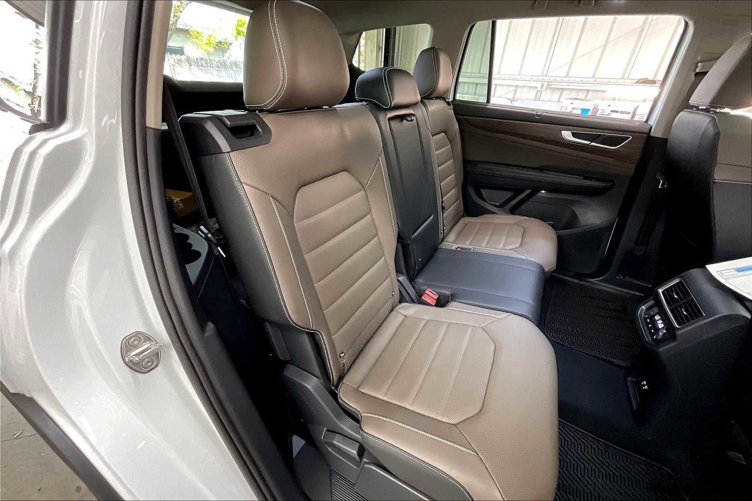 New 2025 Volkswagen Atlas SEL image 27