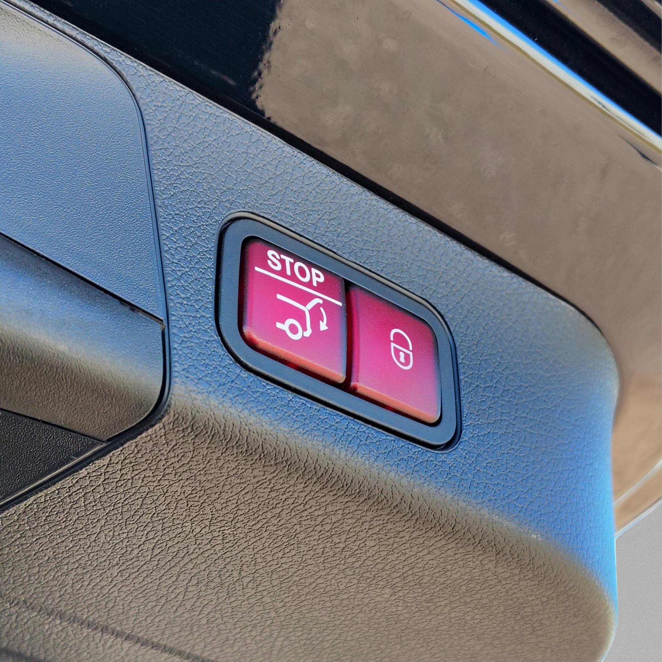 Certified 2026 Mercedes-Benz GLB 250 image 10