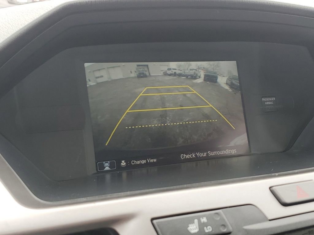 Used 2016 Honda Odyssey Touring Elite image 23