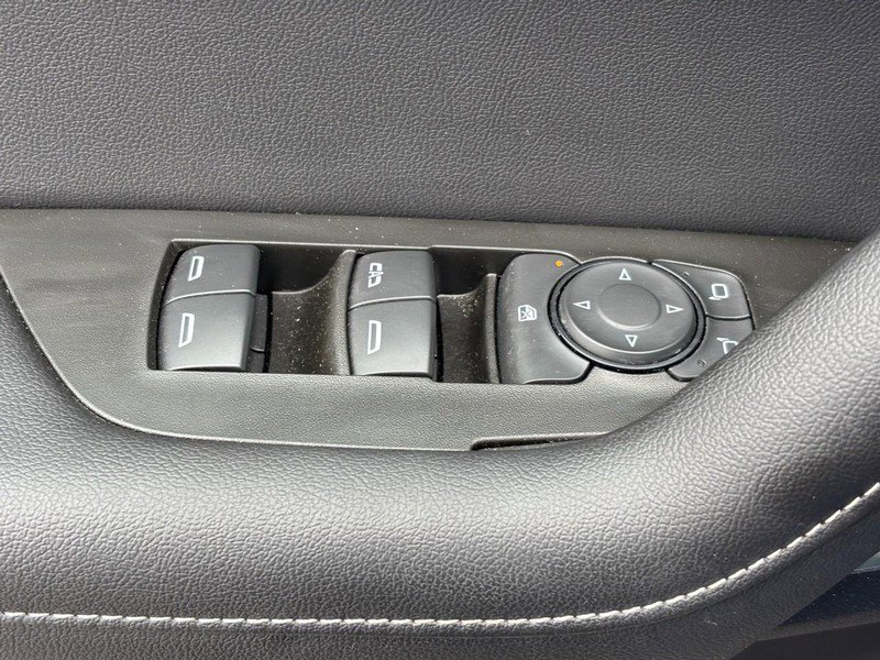 Certified 2024 Chevrolet Blazer LT w/ Convenience Package image 16