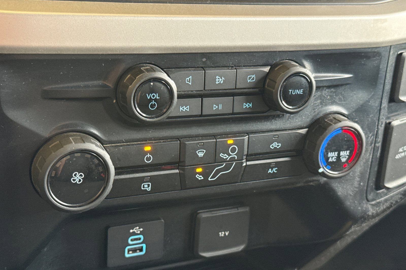 Used 2024 Ford F250 XLT image 22