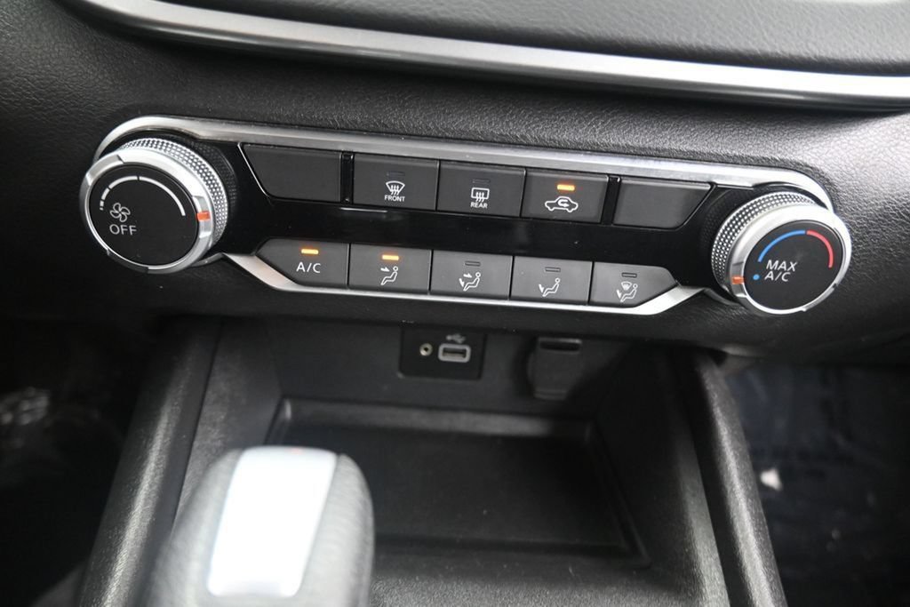 Used 2023 Nissan Altima 2.5 S FWD image 19