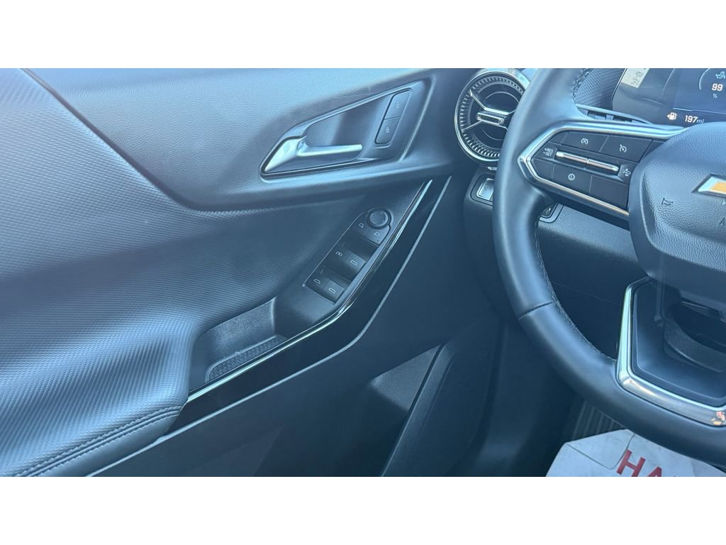 Certified 2025 Chevrolet Equinox LT image 17