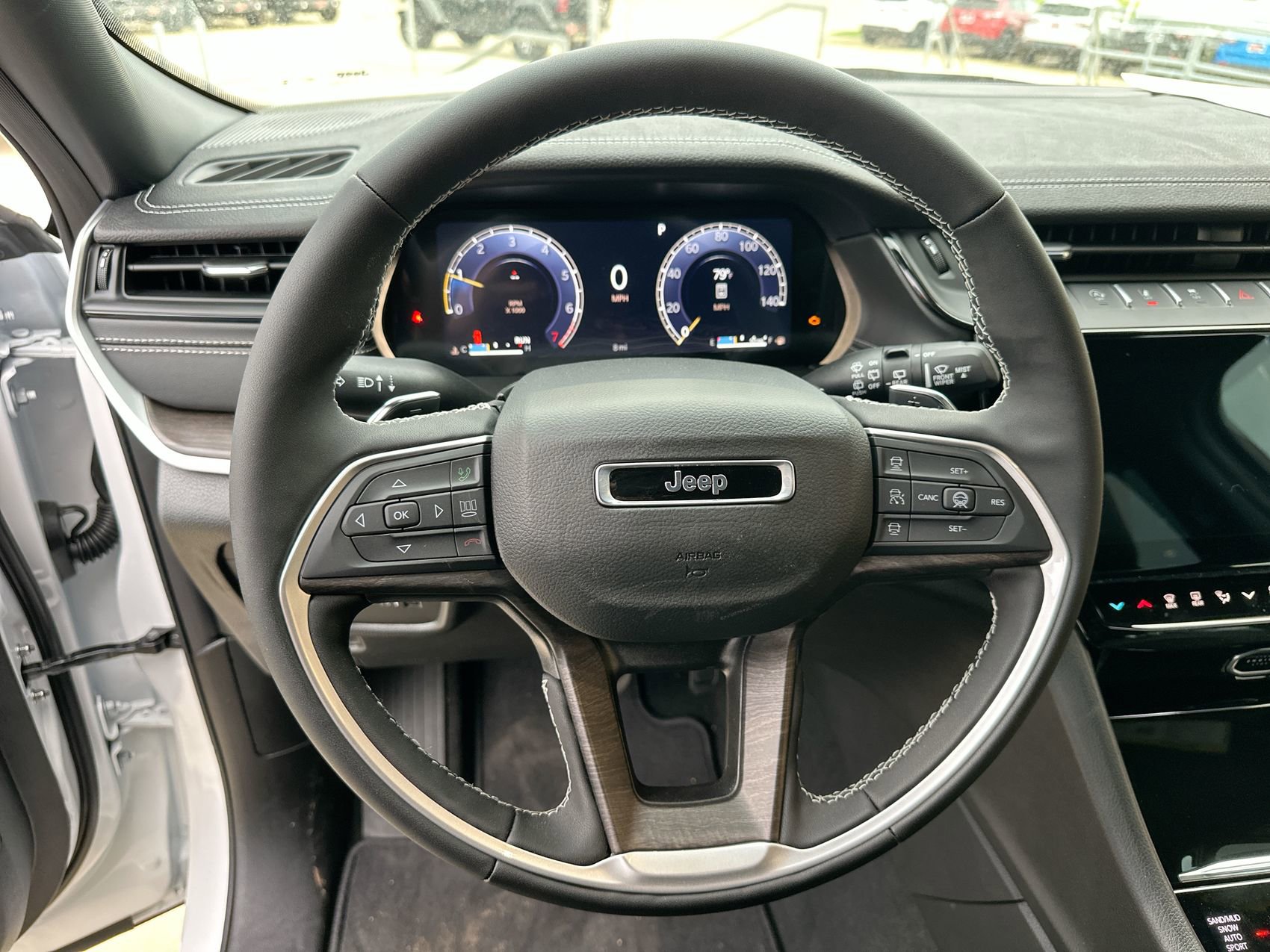 New 2026 Jeep Grand Cherokee Altitude AWD/4WD image 14