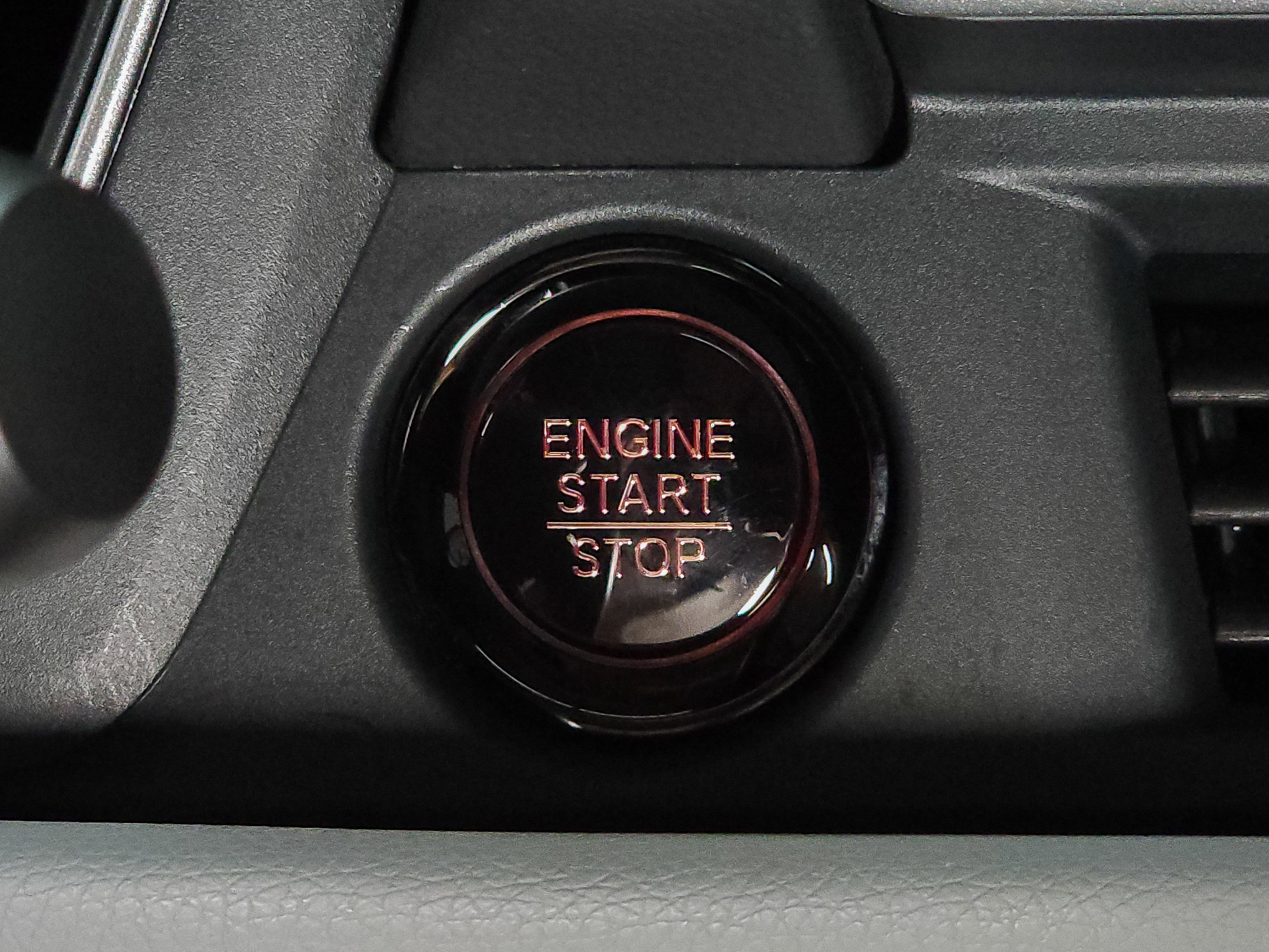 Used 2024 Honda Pilot Touring image 33