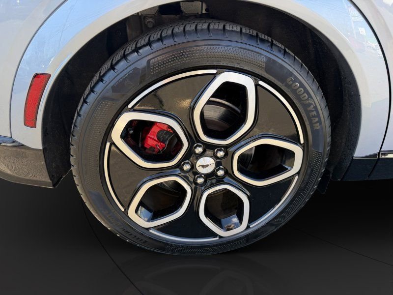 Used 2022 Ford Mustang Mach-E GT AWD/4WD image 21