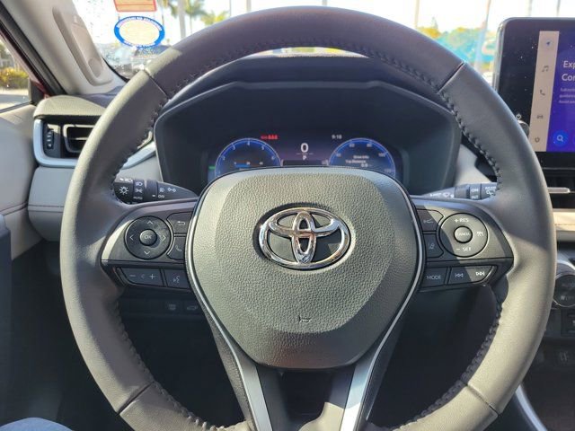 Used 2023 Toyota RAV4 Limited FWD image 20