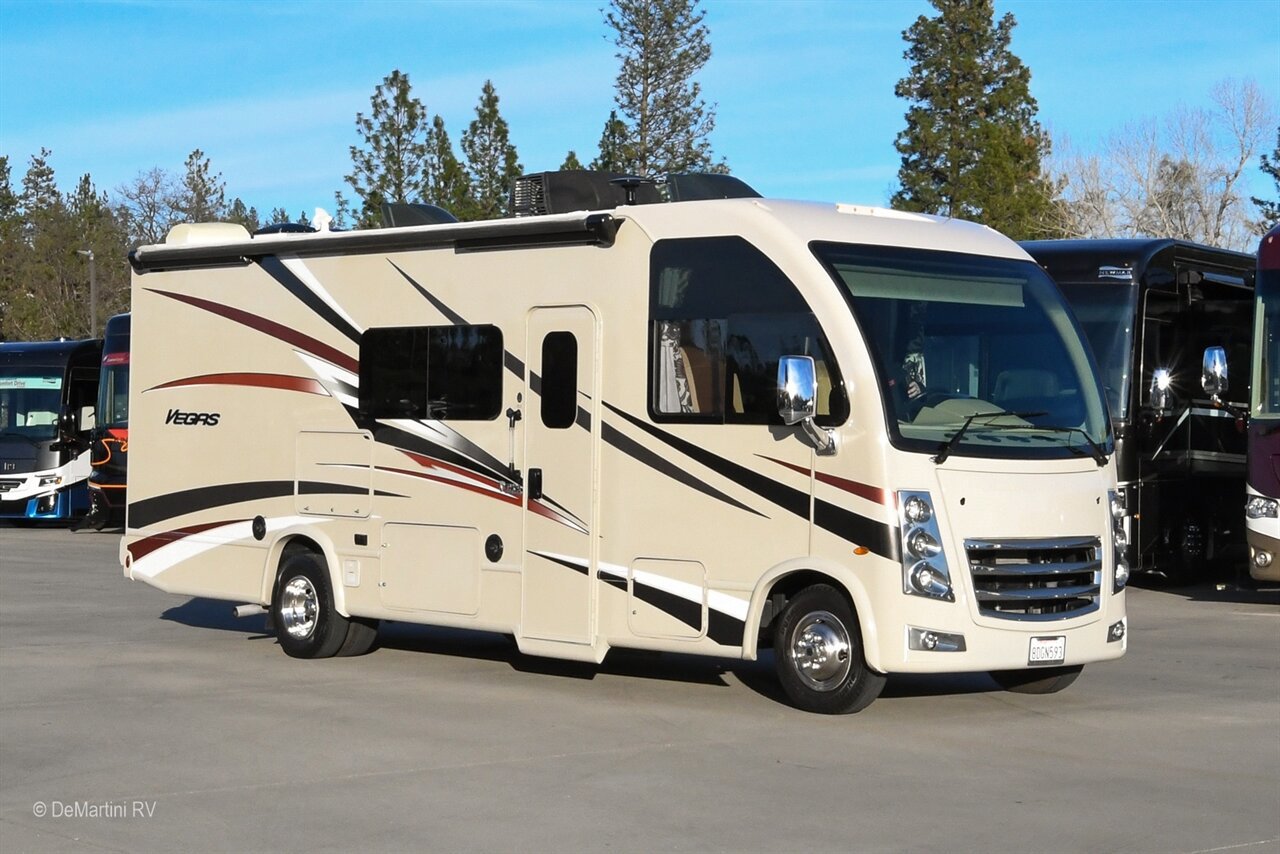 Used 2017 Ford E-450 and Econoline 450 Super Duty w/ A/C Prep Package RWD image 1