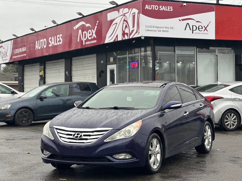 Used 2012 Hyundai Sonata Limited w/ Navigation Pkg image 3