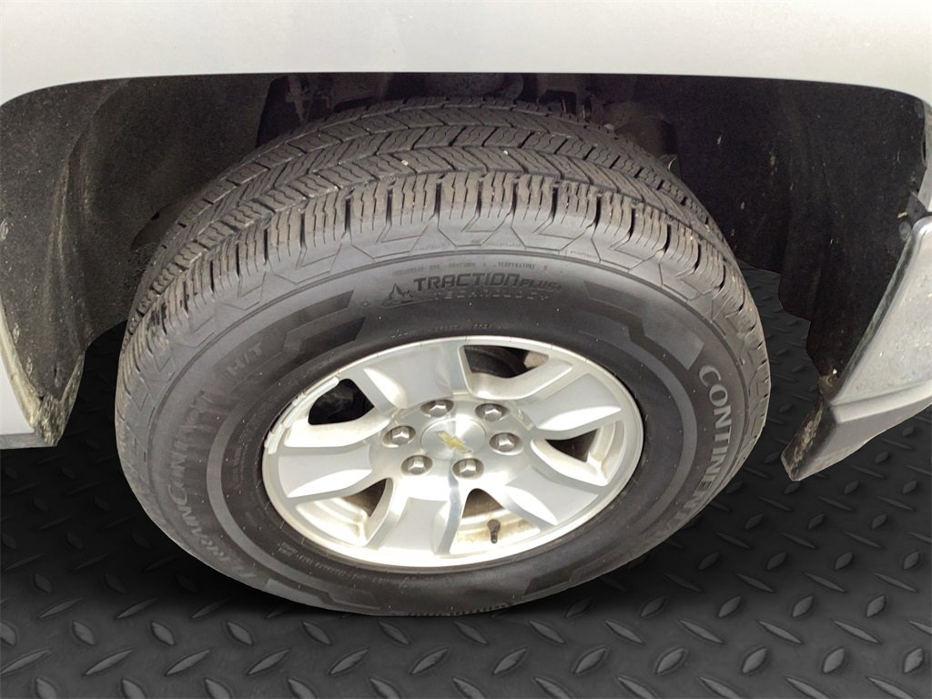 Used 2018 Chevrolet Silverado 1500 LT w/ All Star Edition image 36