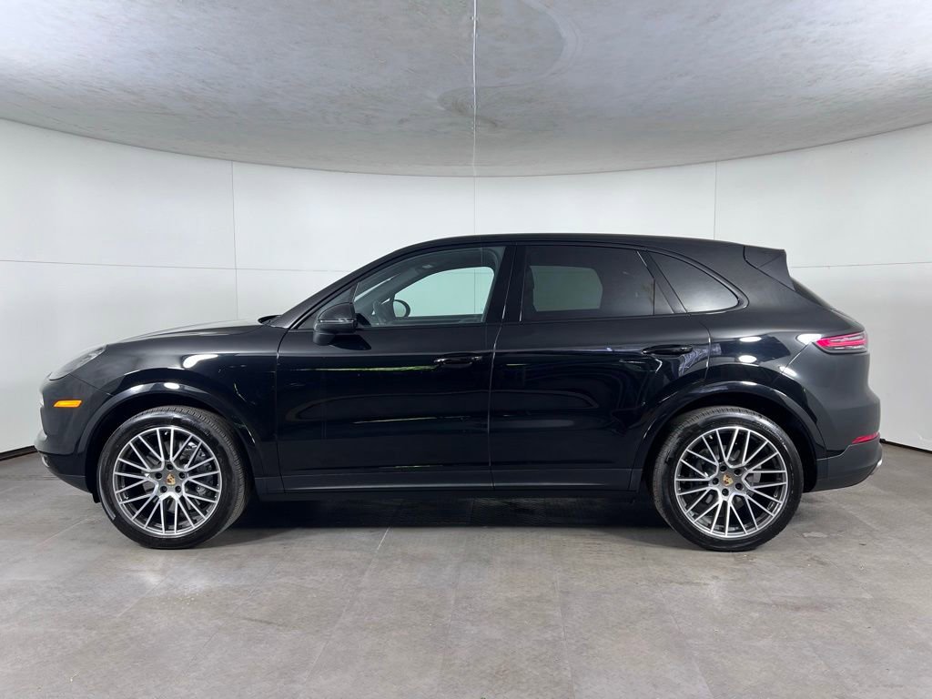 Certified 2023 Porsche Cayenne S AWD/4WD image 2