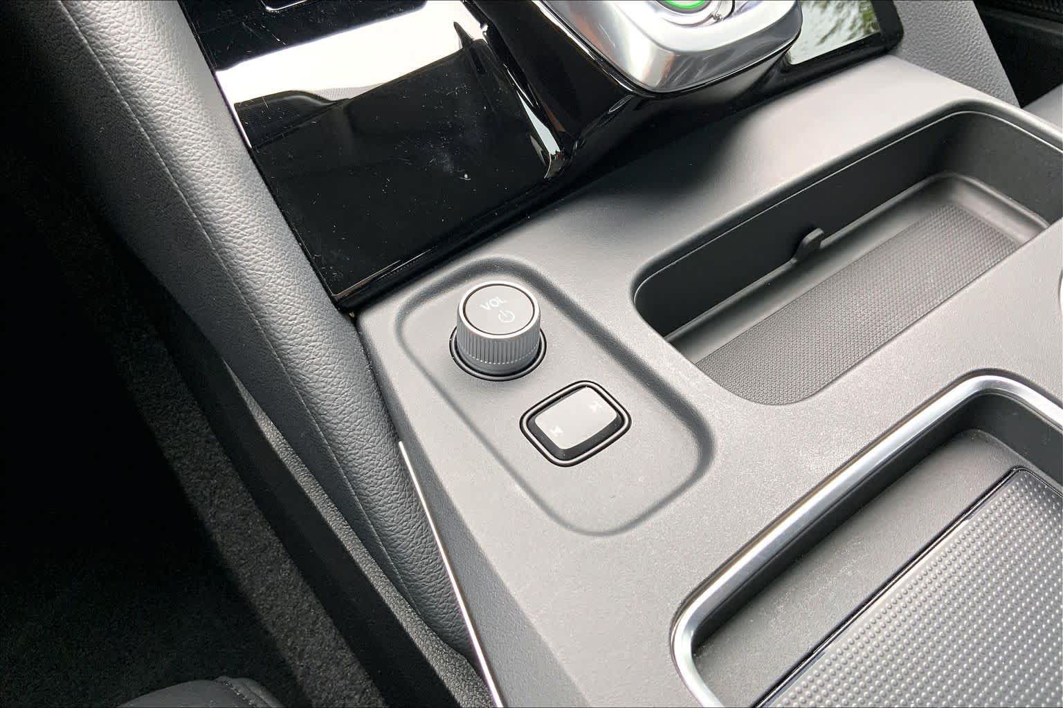 Used 2026 Acura MDX SH-AWD image 33