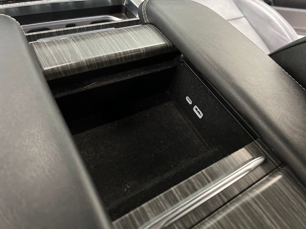 Used 2024 Jeep Wagoneer Series III AWD/4WD image 53