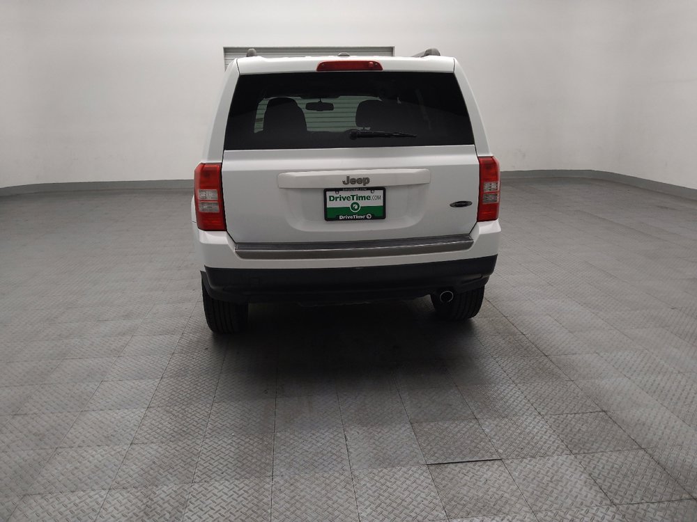 Used 2016 Jeep Patriot Sport w/ Power Value Group FWD image 6