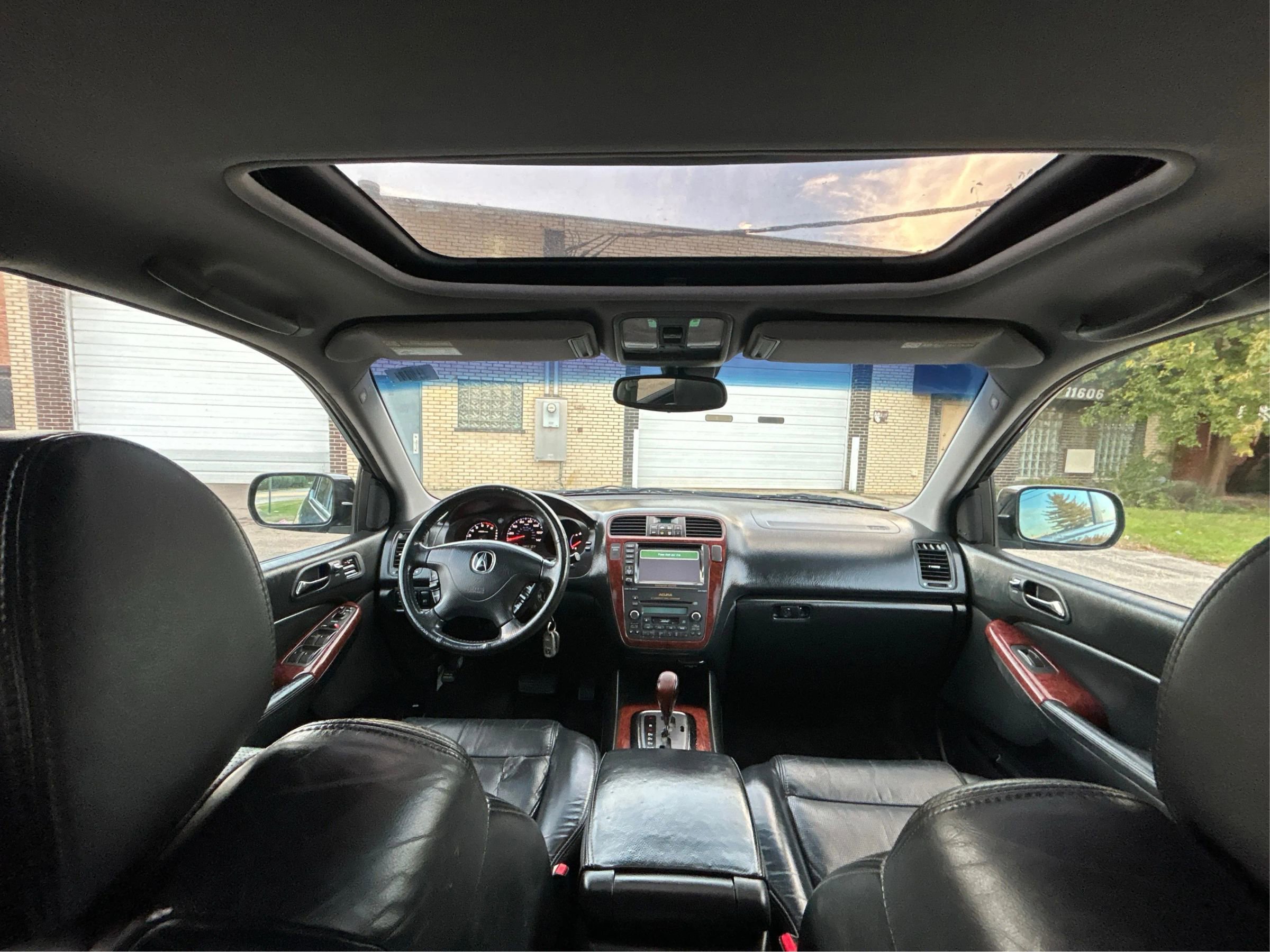 Used 2004 Acura MDX Touring AWD/4WD image 26