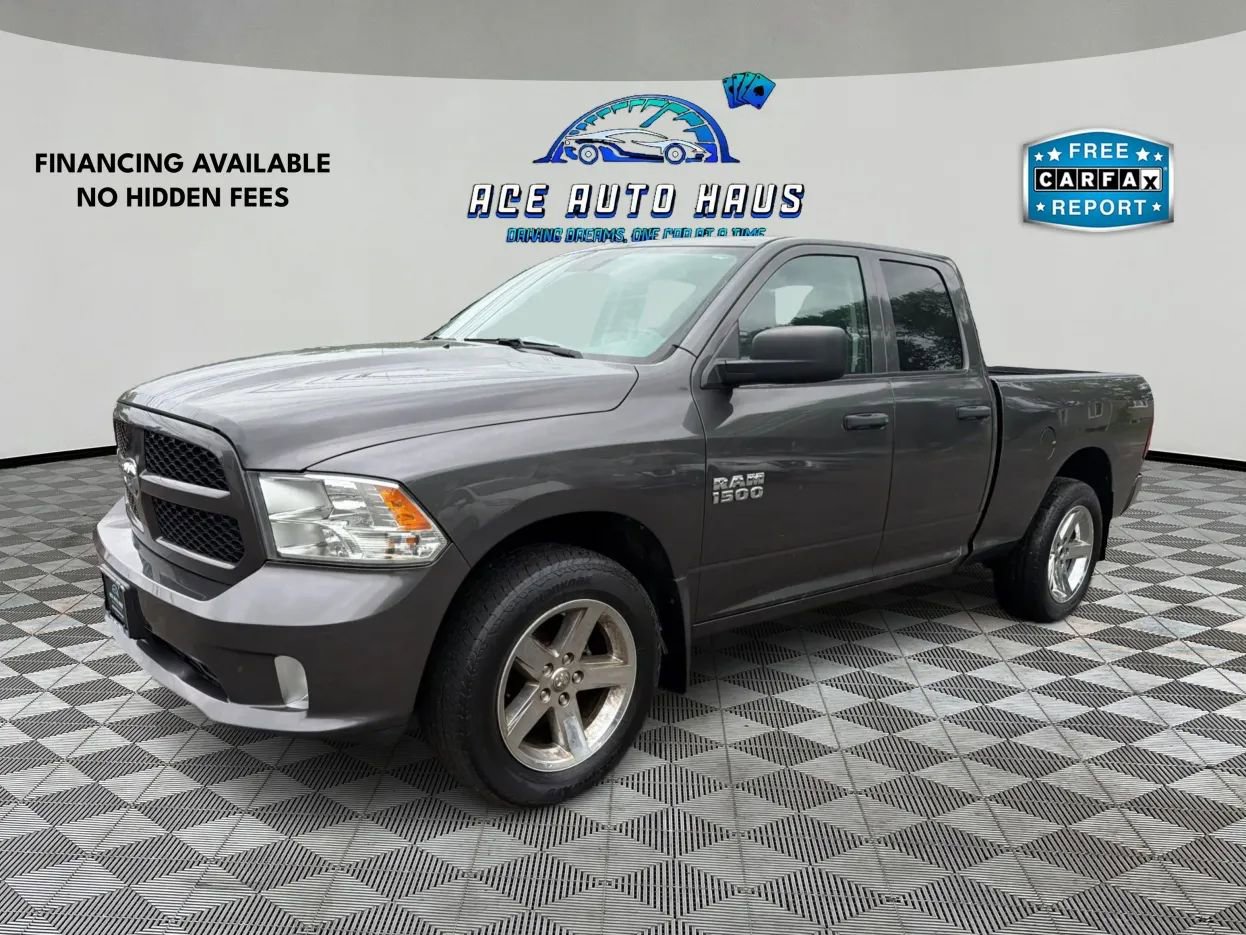 Used 2018 RAM 1500 Express w/ Express Value Package AWD/4WD image 3