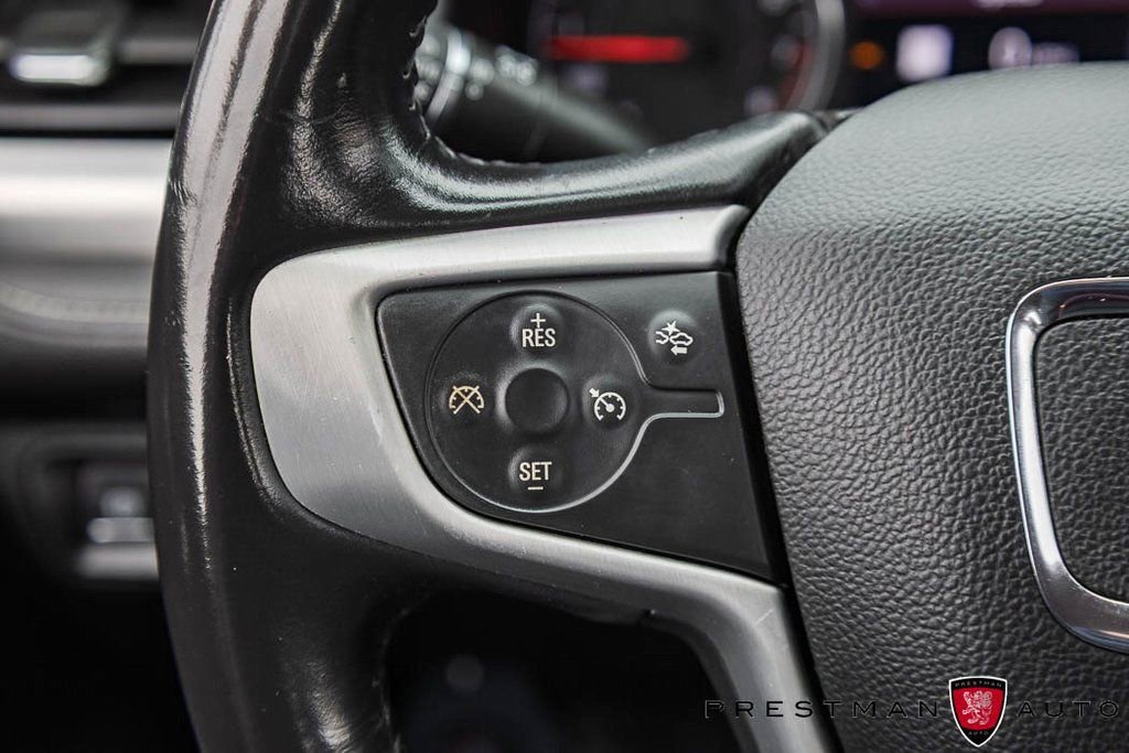 Used 2021 GMC Acadia SLT image 27