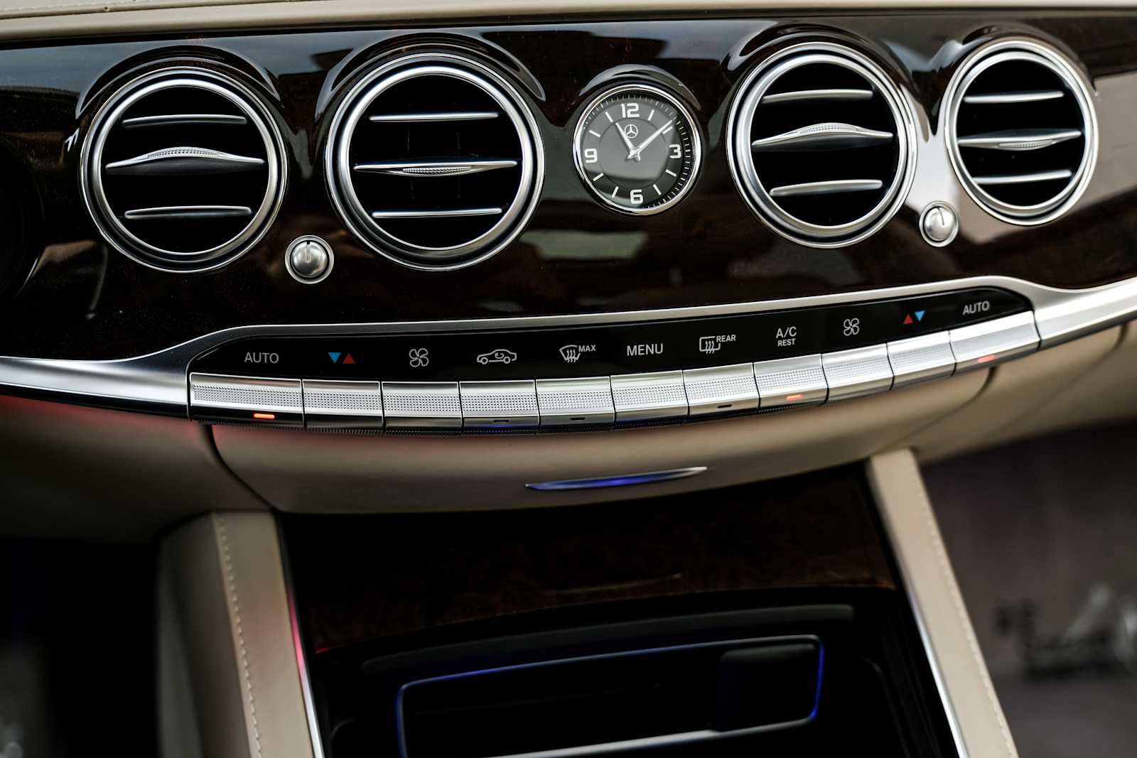 Used 2018 Mercedes-Benz S 560 S 560 image 32