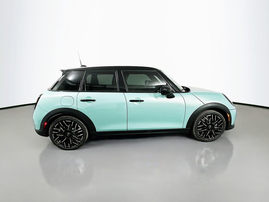 New 2026 MINI Cooper S image 4