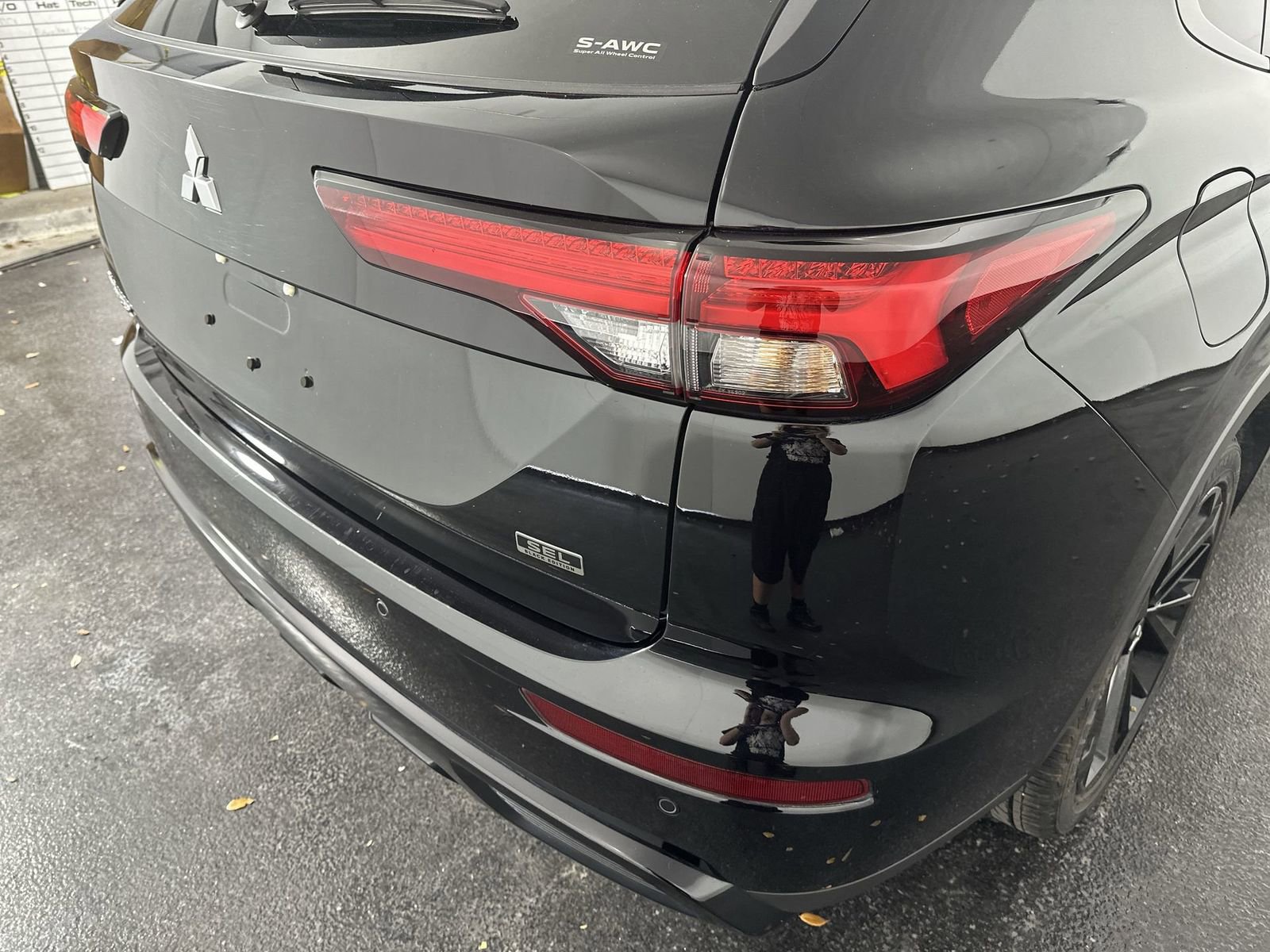 Used 2024 Mitsubishi Outlander SEL Black Edition image 30