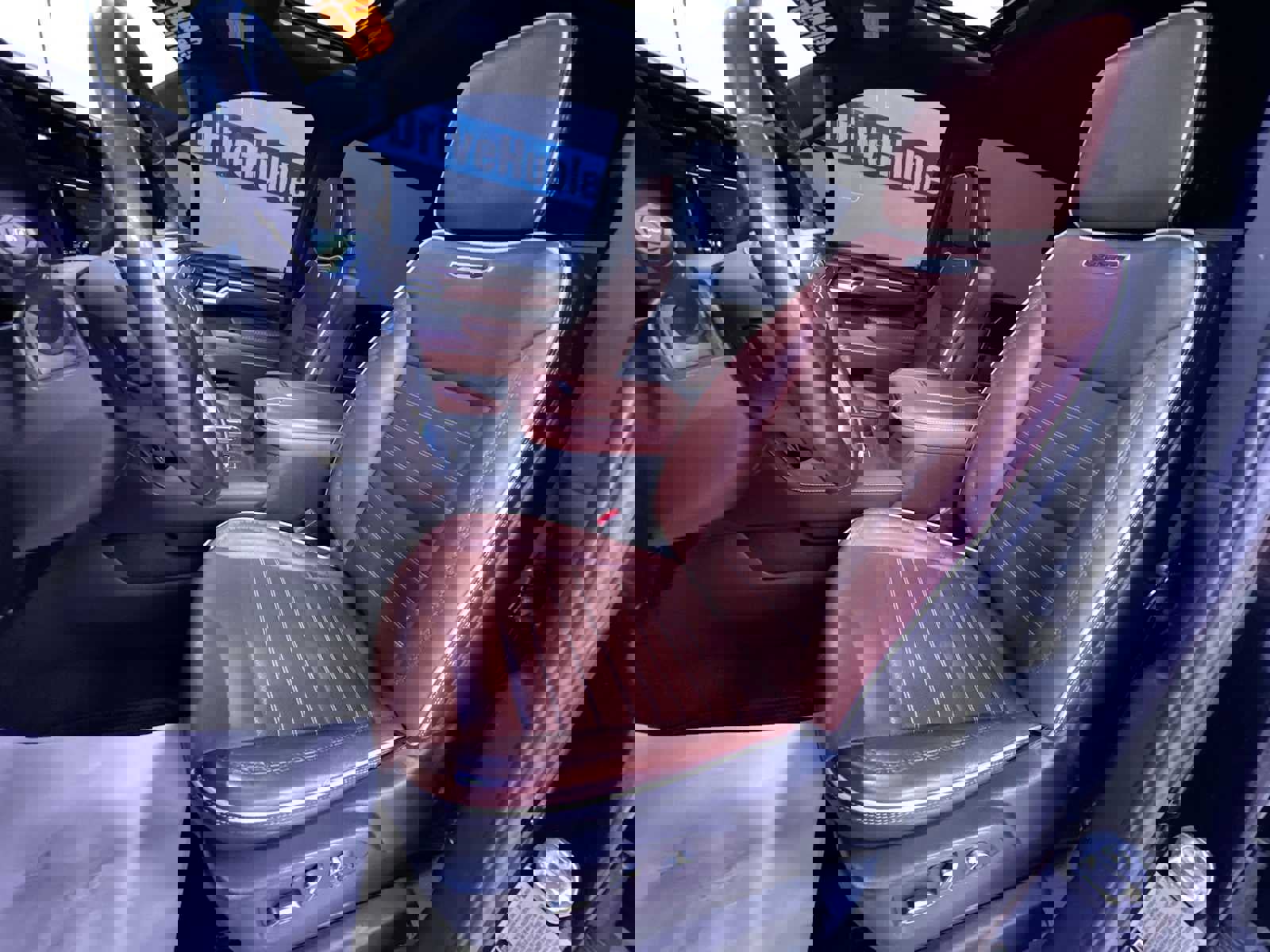 Used 2024 GMC Sierra 2500 Denali Ultimate image 14