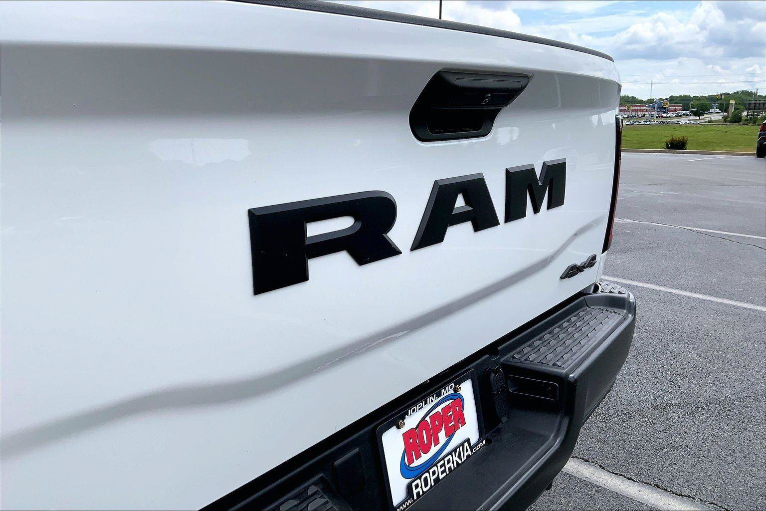 Used 2025 RAM 2500 Tradesman AWD/4WD image 30